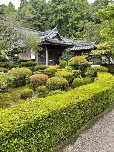 西明寺の庭園