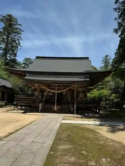 出石神社の本殿