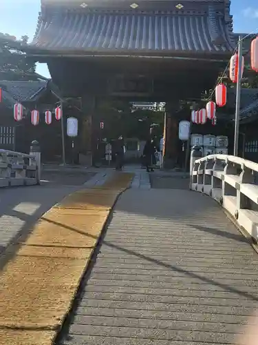 善光寺大勧進の山門・神門