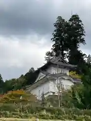 感応殿の建物その他