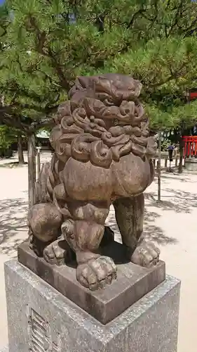 住吉神社の狛犬