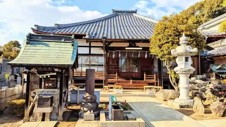 池本寺の本殿・本堂