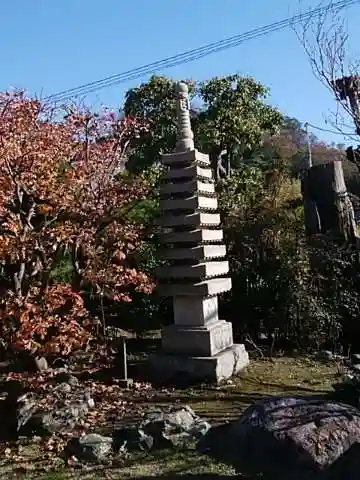 寳藏院の塔
