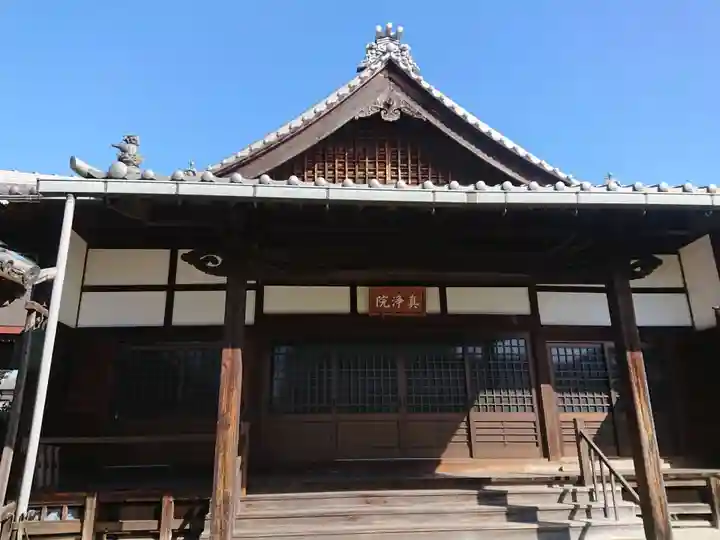 真浄院の本殿・本堂