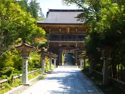 秋葉山本宮 秋葉神社 上社の山門・神門