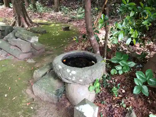 天手長比賣神社跡の手水