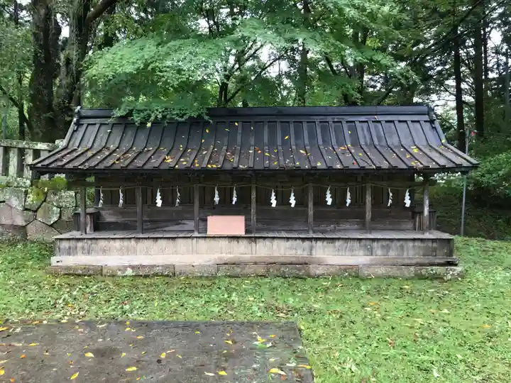 新海三社神社(長野県)