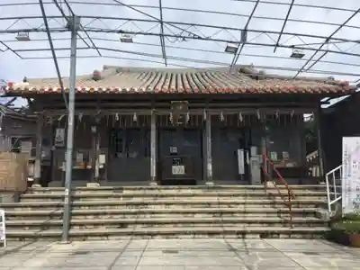 沖宮の本殿・本堂