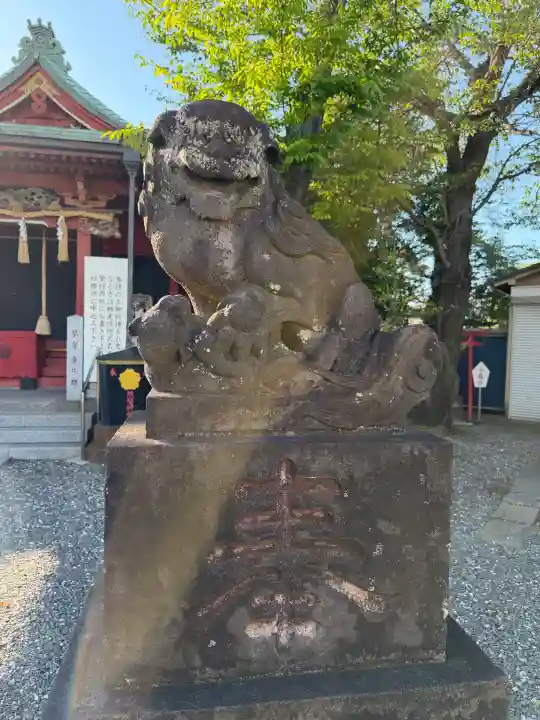 (芝生)浅間神社の{uncategorized: "未分類", other: "その他", undefined: "問題あり", building: "その他建物", grave: "お墓", sacred_gate: "鳥居", guardian: "狛犬", statue: "像", buddha: "仏像", history: "歴史", nature: "自然", garden: "庭園", animal: "動物", pagoda: "塔", temizu: "手水舎", mountain_gate: "山門・神門", sanctuary: "本殿・本堂", subordinate: "末社・摂社", art: "芸術", scenery: "景色", jizo: "地蔵", ema: "絵馬", goshuin: "御朱印", omikuji: "おみくじ", items: "授与品その他", amulet: "お守り", goshuincho: "御朱印帳", eats: "食事", festival: "お祭り", votive_dance: "神楽", shichigosan: "七五三参", wedding: "結婚式", experience: "体験その他", initially: "初詣", around: "周辺", anti_infection: "感染症対策"}
