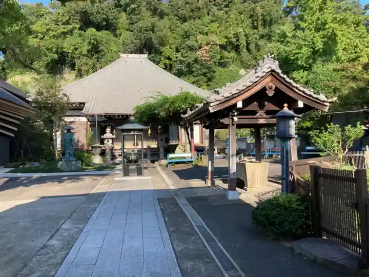 歓成院の本殿・本堂