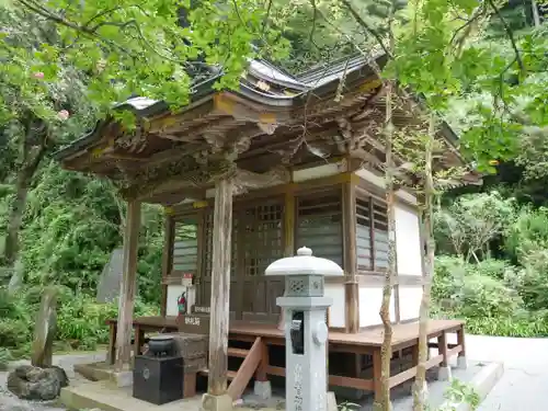 水潜寺の末社