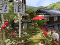 多田寺の庭園