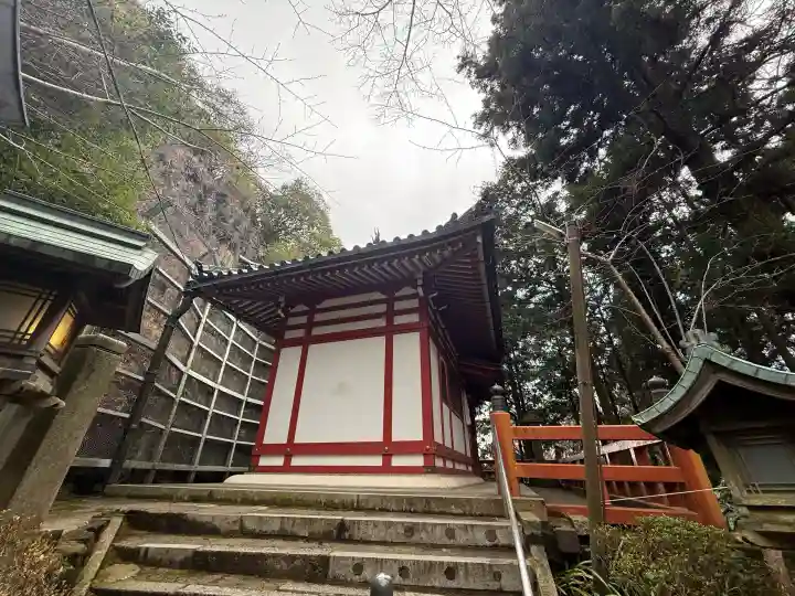 宝山寺の{uncategorized: "未分類", other: "その他", undefined: "問題あり", building: "その他建物", grave: "お墓", sacred_gate: "鳥居", guardian: "狛犬", statue: "像", buddha: "仏像", history: "歴史", nature: "自然", garden: "庭園", animal: "動物", pagoda: "塔", temizu: "手水舎", mountain_gate: "山門・神門", sanctuary: "本殿・本堂", subordinate: "末社・摂社", art: "芸術", scenery: "景色", jizo: "地蔵", ema: "絵馬", goshuin: "御朱印", omikuji: "おみくじ", items: "授与品その他", amulet: "お守り", goshuincho: "御朱印帳", eats: "食事", festival: "お祭り", votive_dance: "神楽", shichigosan: "七五三参", wedding: "結婚式", experience: "体験その他", initially: "初詣", around: "周辺", anti_infection: "感染症対策"}
