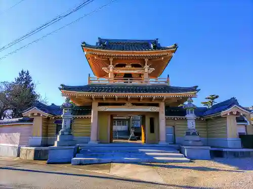 宝林寺の山門