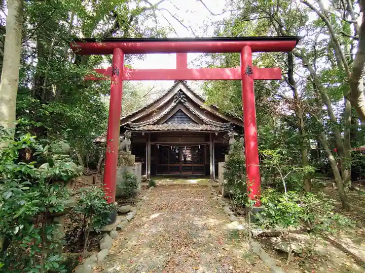白郷稲荷神社の鳥居