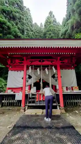 御座石神社(秋田県)