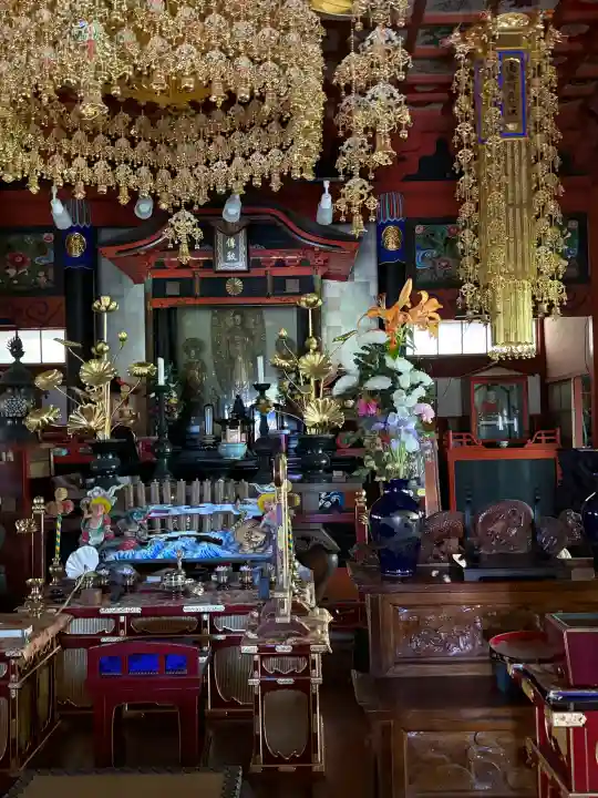 歓喜寺の{uncategorized: "未分類", other: "その他", undefined: "問題あり", building: "その他建物", grave: "お墓", sacred_gate: "鳥居", guardian: "狛犬", statue: "像", buddha: "仏像", history: "歴史", nature: "自然", garden: "庭園", animal: "動物", pagoda: "塔", temizu: "手水舎", mountain_gate: "山門・神門", sanctuary: "本殿・本堂", subordinate: "末社・摂社", art: "芸術", scenery: "景色", jizo: "地蔵", ema: "絵馬", goshuin: "御朱印", omikuji: "おみくじ", items: "授与品その他", amulet: "お守り", goshuincho: "御朱印帳", eats: "食事", festival: "お祭り", votive_dance: "神楽", shichigosan: "七五三参", wedding: "結婚式", experience: "体験その他", initially: "初詣", around: "周辺", anti_infection: "感染症対策"}