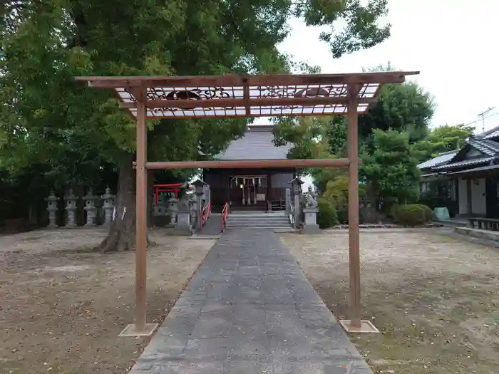 八條八幡神社の建物その他