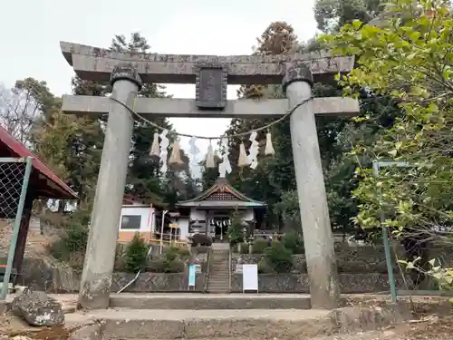 三峯神社の鳥居