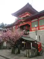 門戸厄神東光寺の山門・神門