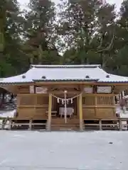 六神石神社の本殿