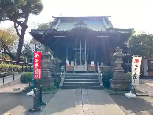 狭山八幡神社の本殿