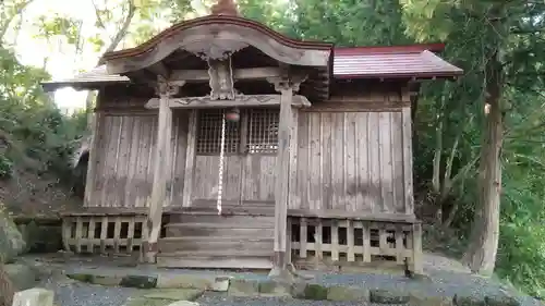 津嶋神社の本殿