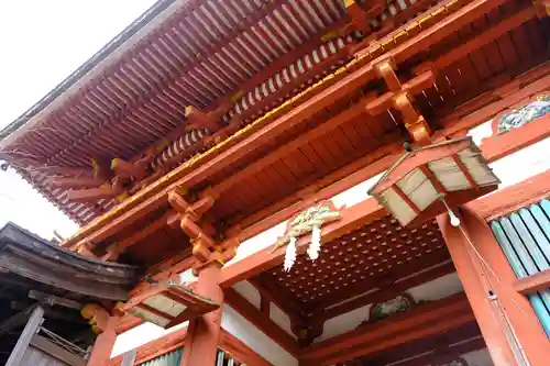 吉野水分神社の山門