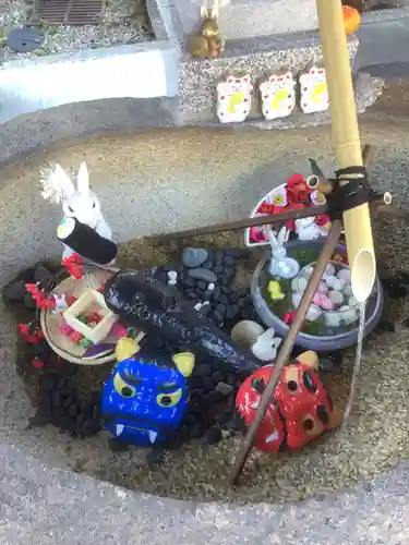 三輪神社の手水舎