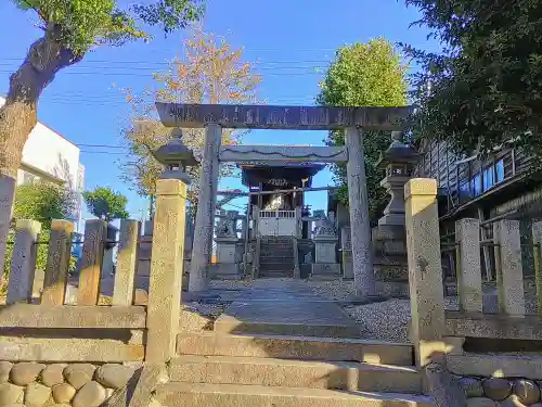 白山社の鳥居