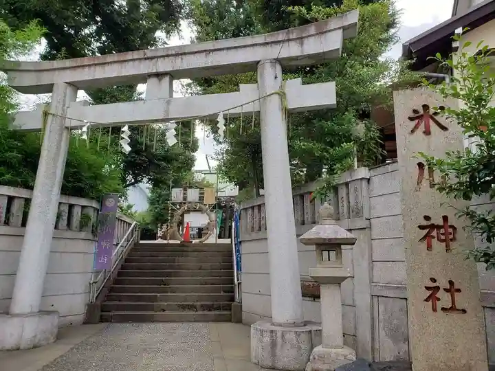 幡ケ谷氷川神社の鳥居