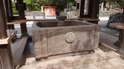 新潟縣護國神社の手水舎