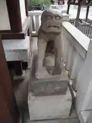 鎧神社の狛犬