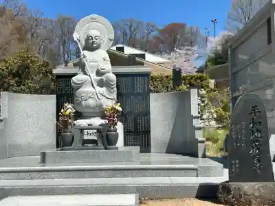 正麟寺の{uncategorized: "未分類", other: "その他", undefined: "問題あり", building: "その他建物", grave: "お墓", sacred_gate: "鳥居", guardian: "狛犬", statue: "像", buddha: "仏像", history: "歴史", nature: "自然", garden: "庭園", animal: "動物", pagoda: "塔", temizu: "手水舎", mountain_gate: "山門・神門", sanctuary: "本殿・本堂", subordinate: "末社・摂社", art: "芸術", scenery: "景色", jizo: "地蔵", ema: "絵馬", goshuin: "御朱印", omikuji: "おみくじ", items: "授与品その他", amulet: "お守り", goshuincho: "御朱印帳", eats: "食事", festival: "お祭り", votive_dance: "神楽", shichigosan: "七五三参", wedding: "結婚式", experience: "体験その他", initially: "初詣", around: "周辺", anti_infection: "感染症対策"}