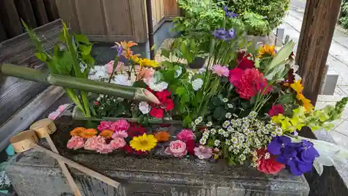 勝林寺の手水舎