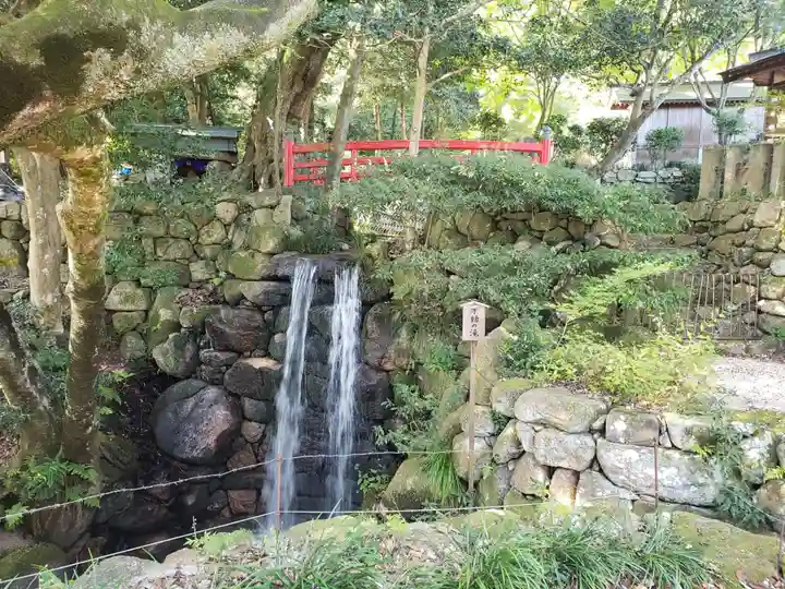 常宮神社の庭園