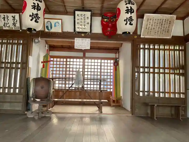 保曽井神社の本殿・本堂