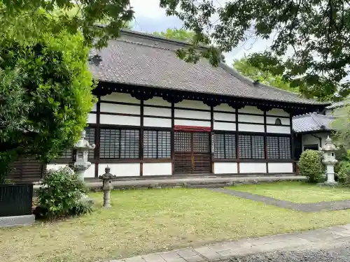 永泉寺の{uncategorized: "未分類", other: "その他", undefined: "問題あり", building: "その他建物", grave: "お墓", sacred_gate: "鳥居", guardian: "狛犬", statue: "像", buddha: "仏像", history: "歴史", nature: "自然", garden: "庭園", animal: "動物", pagoda: "塔", temizu: "手水舎", mountain_gate: "山門・神門", sanctuary: "本殿・本堂", subordinate: "末社・摂社", art: "芸術", scenery: "景色", jizo: "地蔵", ema: "絵馬", goshuin: "御朱印", omikuji: "おみくじ", items: "授与品その他", amulet: "お守り", goshuincho: "御朱印帳", eats: "食事", festival: "お祭り", votive_dance: "神楽", shichigosan: "七五三参", wedding: "結婚式", experience: "体験その他", initially: "初詣", around: "周辺", anti_infection: "感染症対策"}