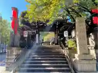 豊川稲荷東京別院の山門・神門