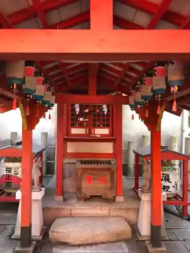 魚崎八幡宮神社の末社・摂社