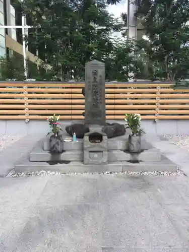 豊川稲荷東京別院の周辺