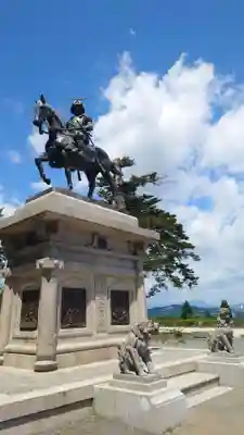宮城縣護國神社の像