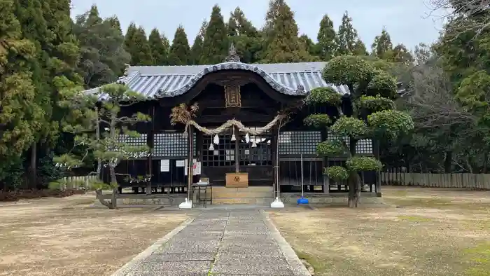 美和神社の本殿