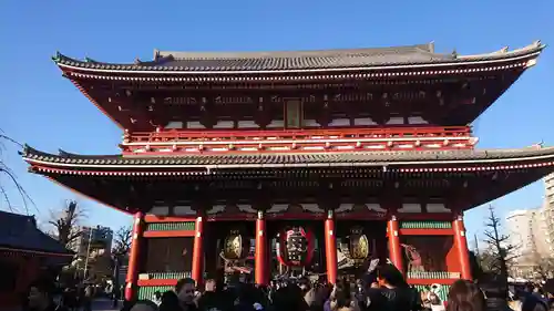 浅草寺の山門