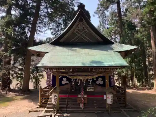 唐松神社の本殿