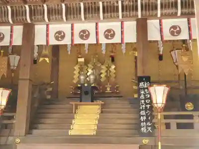日牟禮八幡宮の本殿・本堂