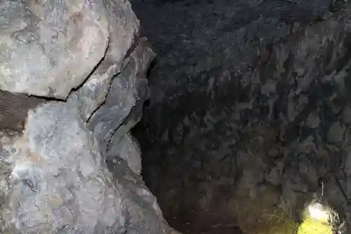 無戸室浅間神社(船津胎内神社)のその他建物