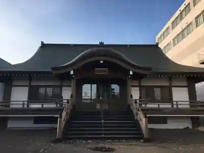 光明寺の本殿・本堂
