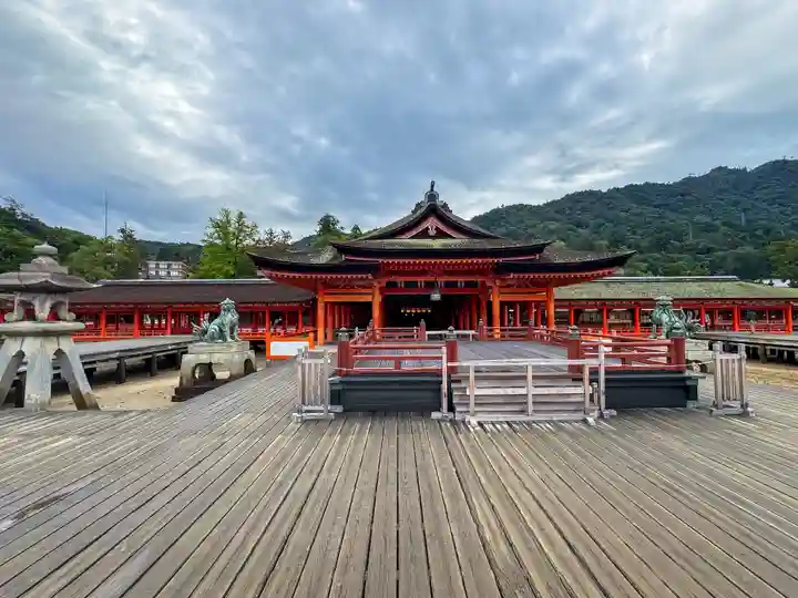 厳島神社(広島県)