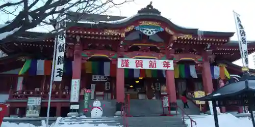 成田山札幌別院新栄寺の本殿